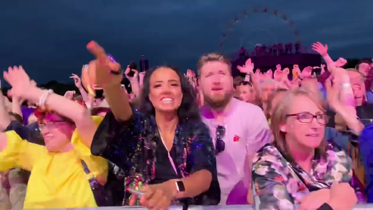 Viva Brasil Samba Show on stage with Nile Rogers & Chic at Liverpool Int Music Festival 2019